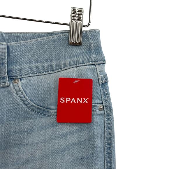 Spanx Flare Jeans Stretch Pull-On Denim Retro Light Wash Blue Size Large - Picture 9 of 14